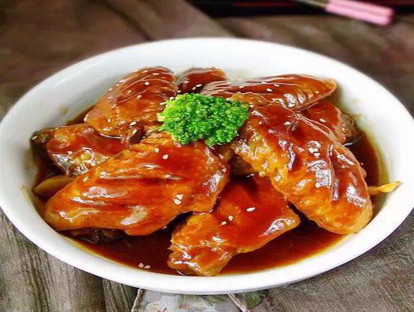 做家常菜时，“耗油”这3种菜不能乱发，不提鲜反而味道怪异