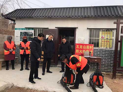 严防森林火灾,守牢安全“防线”.jpg